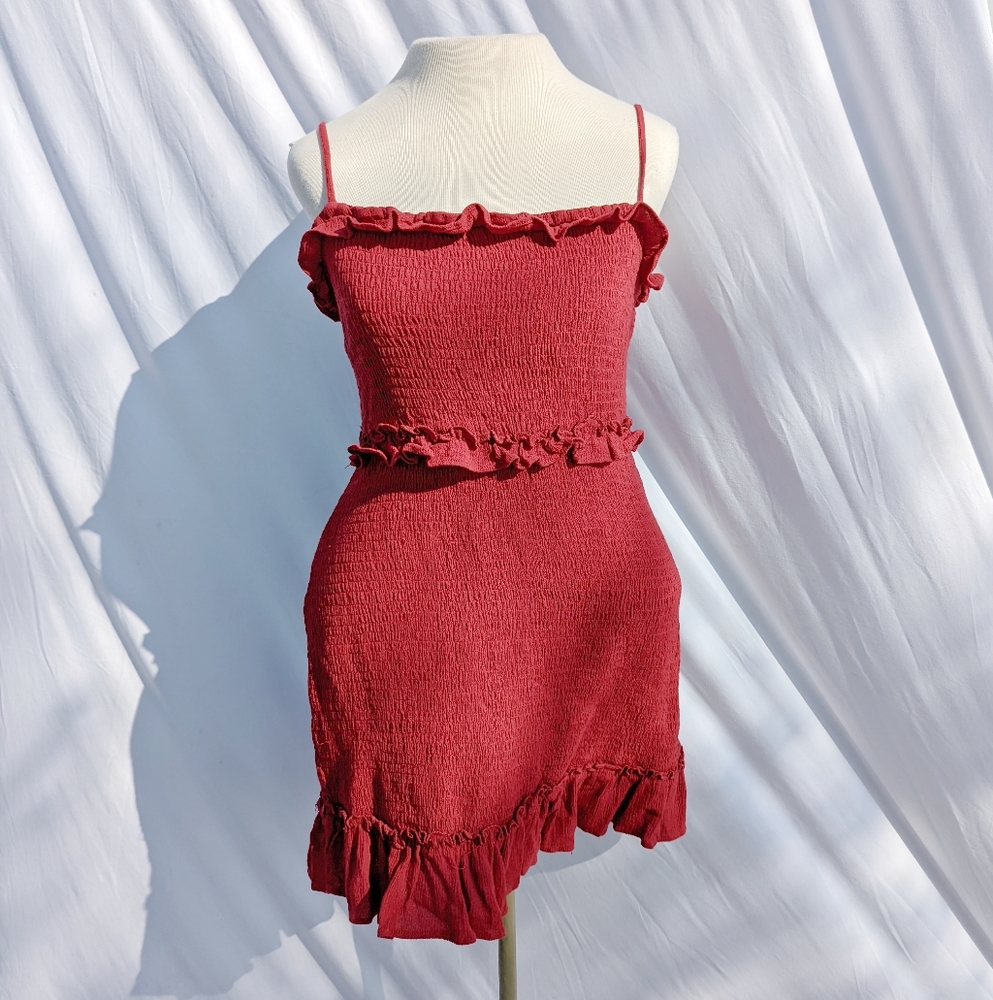 Le Lis Red Bodycon Mini Dress Ruffle Waist Tank Smocked Sz Large